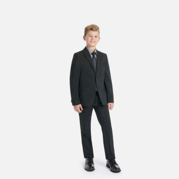 Kenneth Cole Techno Reaction Kids Performance Fabric Slim Fit Suit Black Sz 16 - Picture 1 of 7